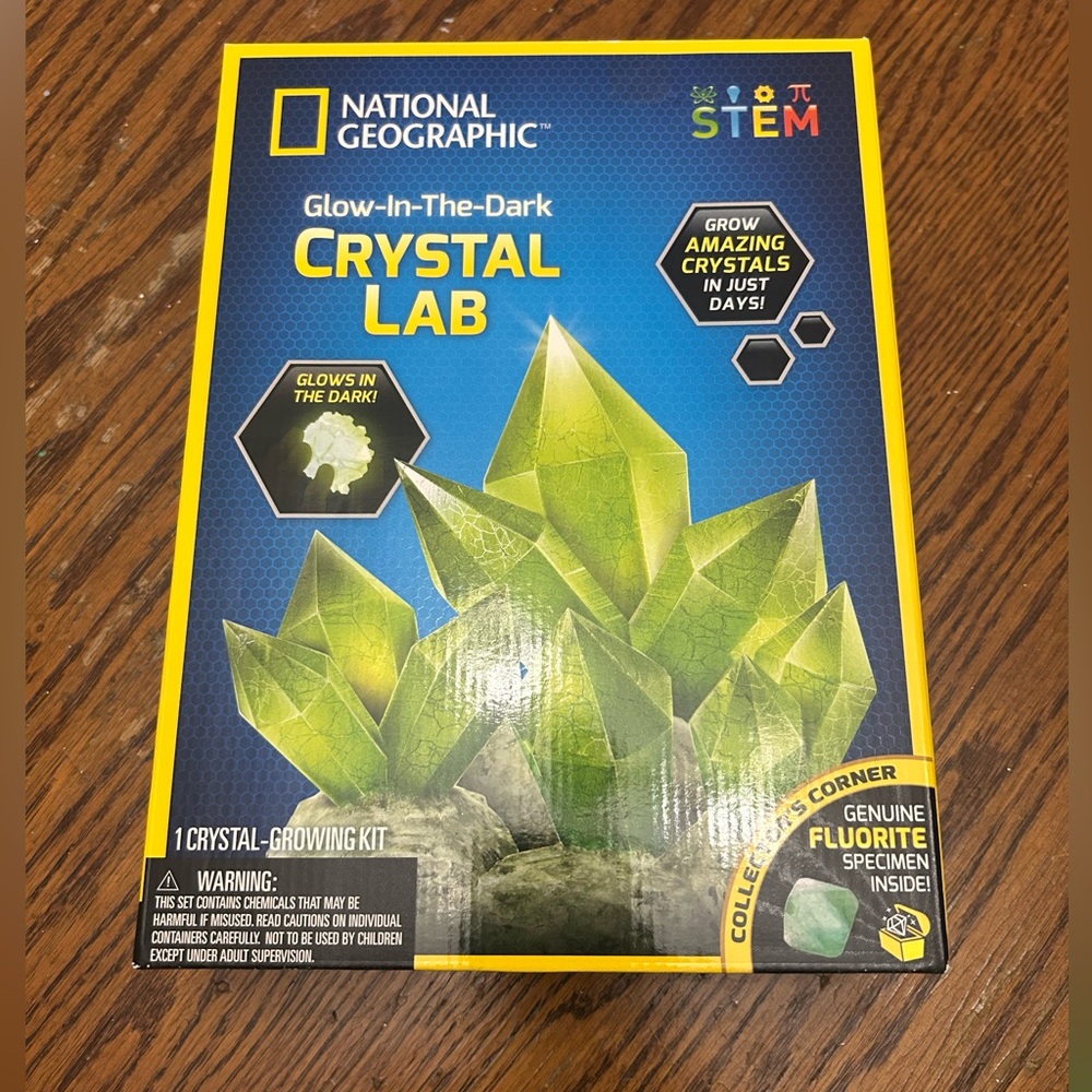 National‎ Geographic Crystal Growing Kit